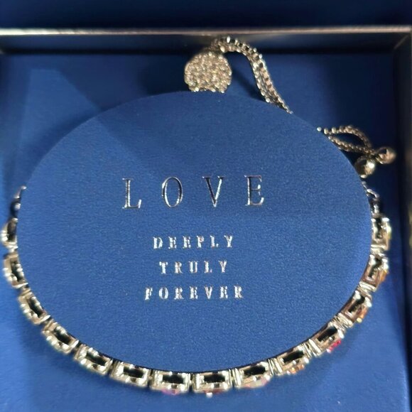 Brilliance Swarovski Crystal Adjustable Bracelet – Multicolor Heart Stones 10" - Picture 3 of 8